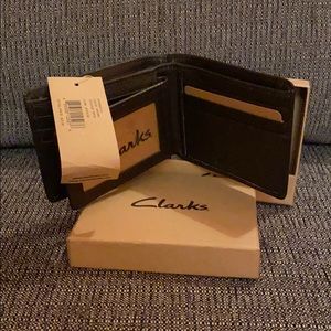 Clarks men’s leather wallet